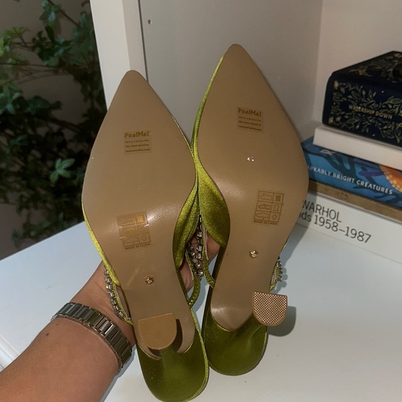 RAYE Green Stiletto Heels with Pointed Toe - Picture 4 of 5